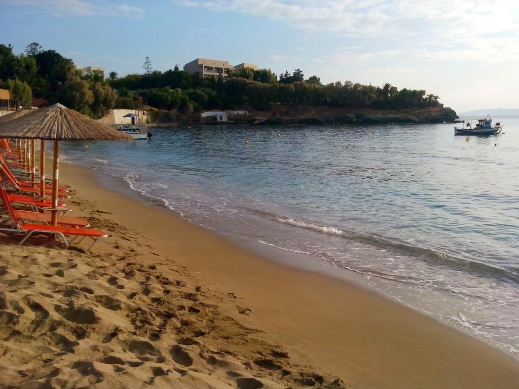 Mary'S Studios Agia Pelagia  Exterior photo
